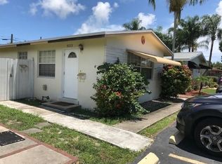 823 NE 16th Pl, Fort Lauderdale, FL 33305
