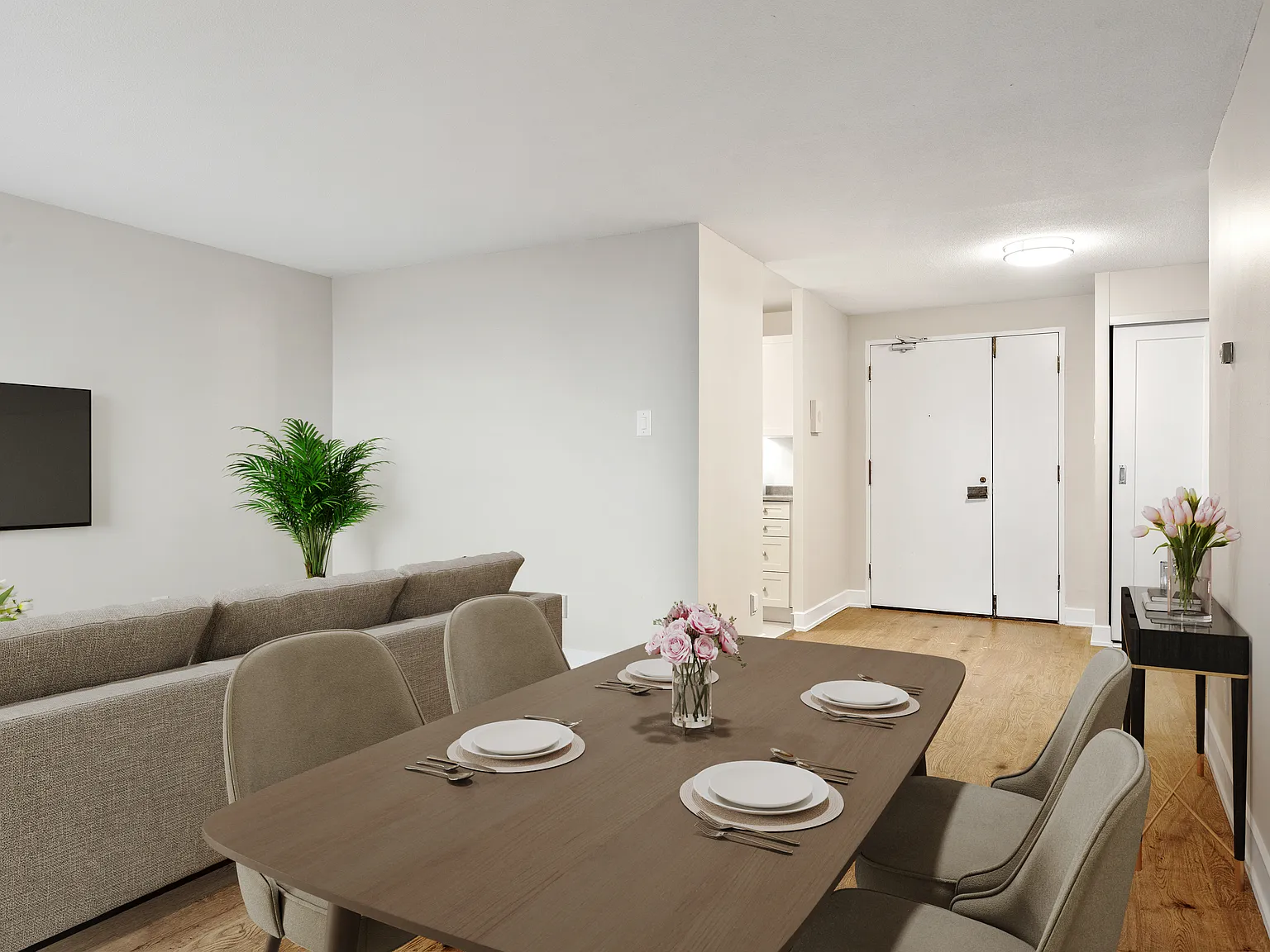 Saratoga Place — Photo 2