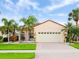319 NW Alana Ave, Port Saint Lucie, FL 34986