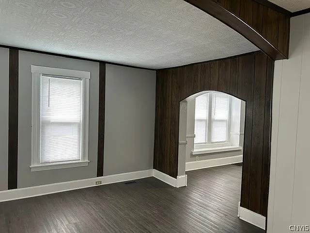 210 W Matson Ave — Photo 5