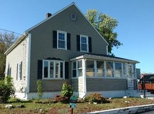 121 Alma St, Lowell, MA 01854