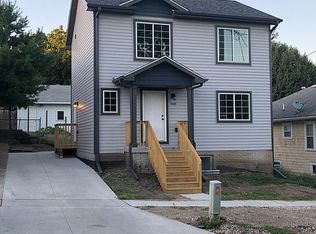 908 Guthrie Ave, Des Moines, IA 50316