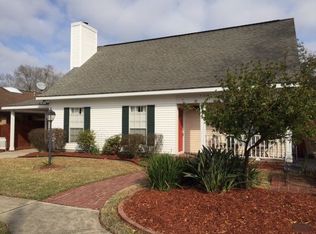 517 Woodward Ave, Harahan, LA 70123