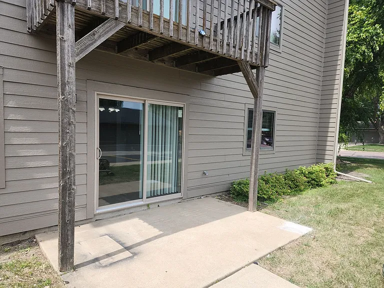 Pebble Creek Apartments - 5405 — Photo 10