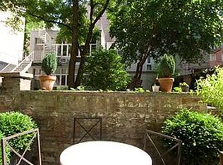 186 S 8th St APT 1, Brooklyn, NY 11211