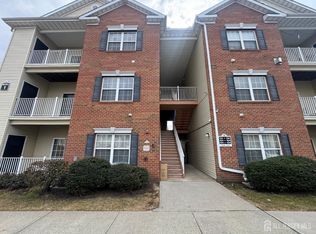 111 Frank Ct, South Plainfield, NJ 07080
