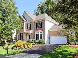 6325 Wilmington Dr, Burke, VA 22015