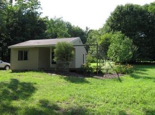 232 Oakwood Dr, New Florence, PA 15944