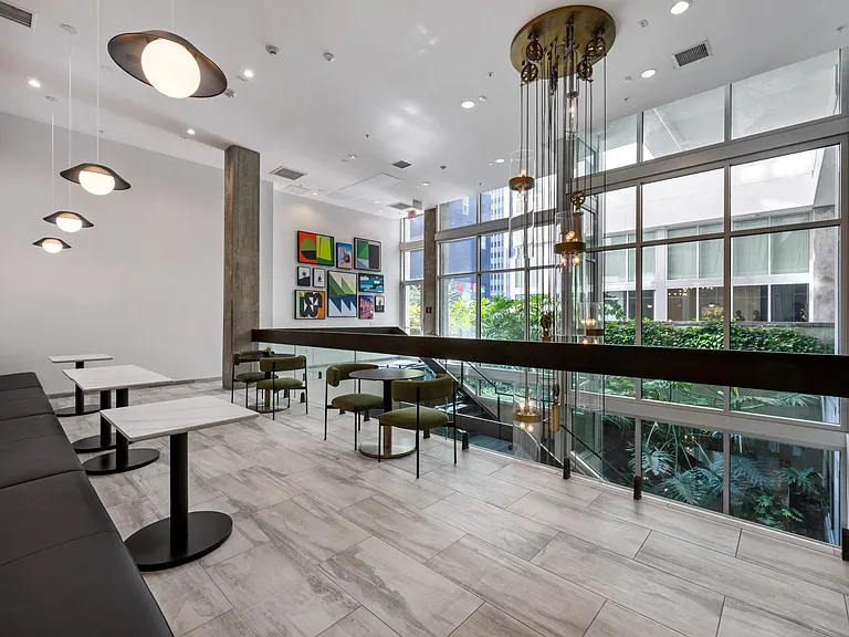 Coworking Lounge at G12 Apartments in Los Angeles, CA 90015