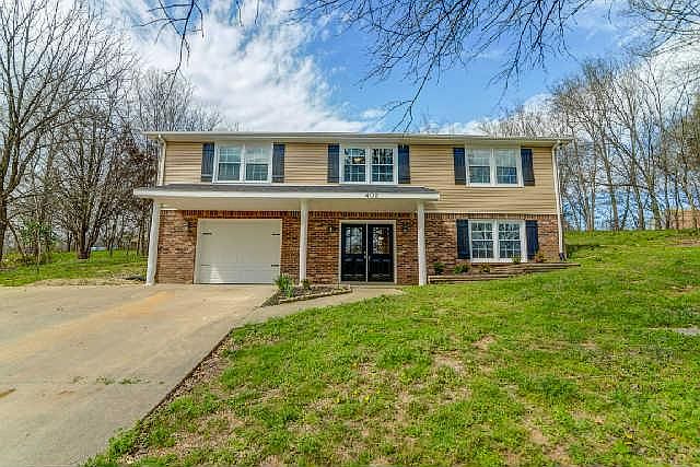 1st image of 402 Warren Cir