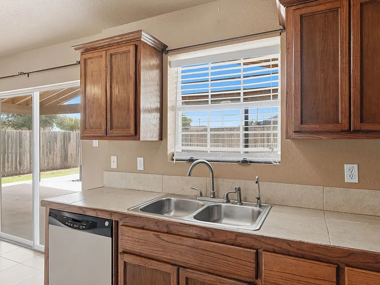 344 Vista Hermosa — Photo 14