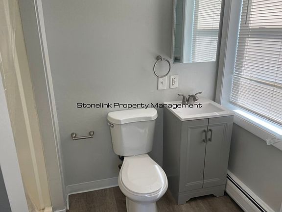 5th image of 92 Fountain St APT 2B