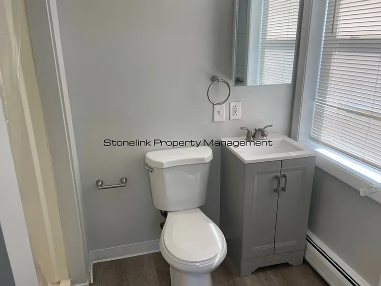 92 Fountain St — Photo 5