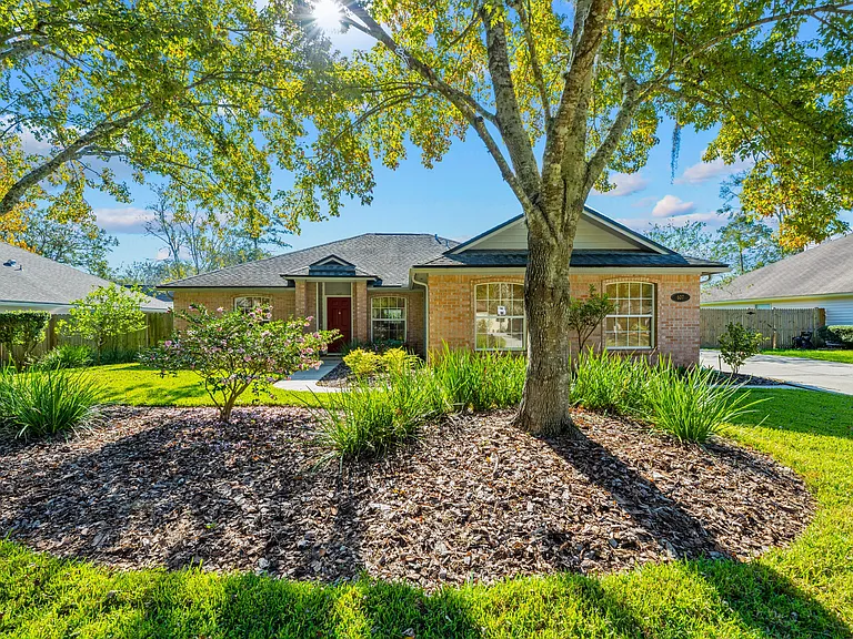 607 Hibernia Oaks Dr — Photo 1