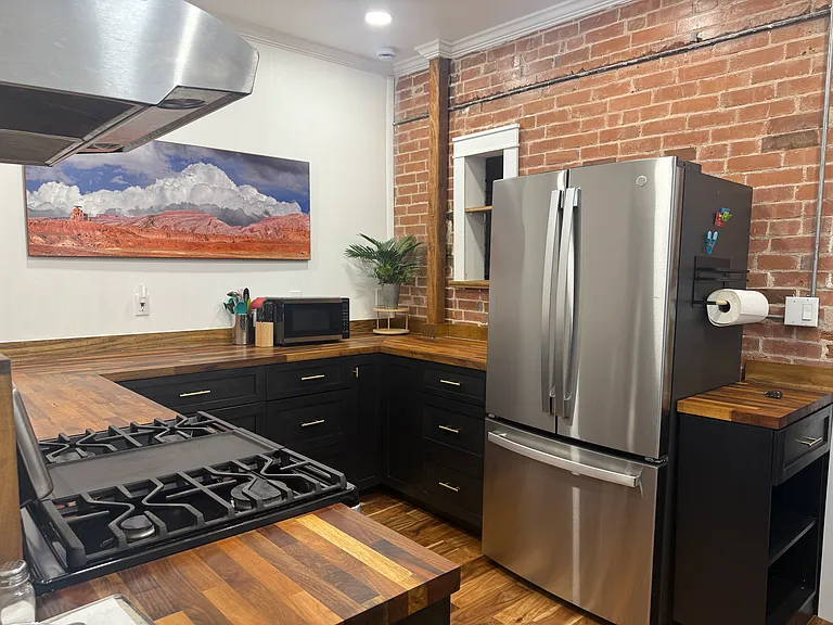 704 Whipple Ave — Photo 8