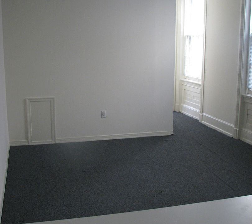 1st image of 1525 Green St #1525