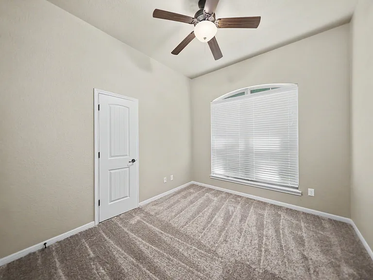 2515 Alpine Fir Dr — Photo 24