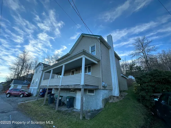 1029 Upper Main St, Forest City, PA 18421