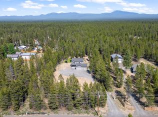53090 Day Rd, La Pine, OR 97739
