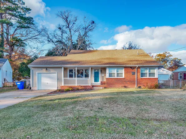 1604 Skyline Dr, Norfolk, VA 23518