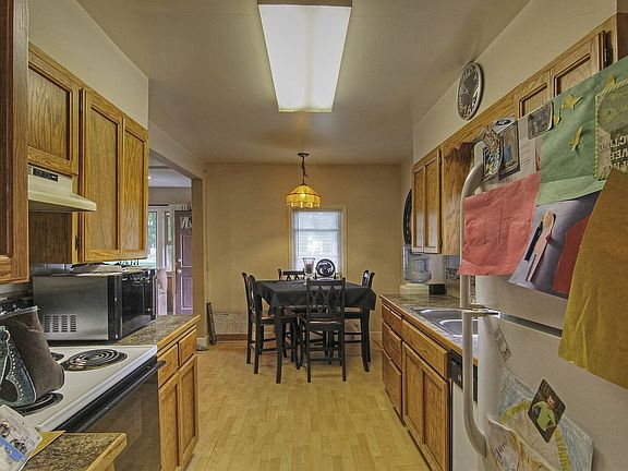 5th image of 8001 E Fairview Ave