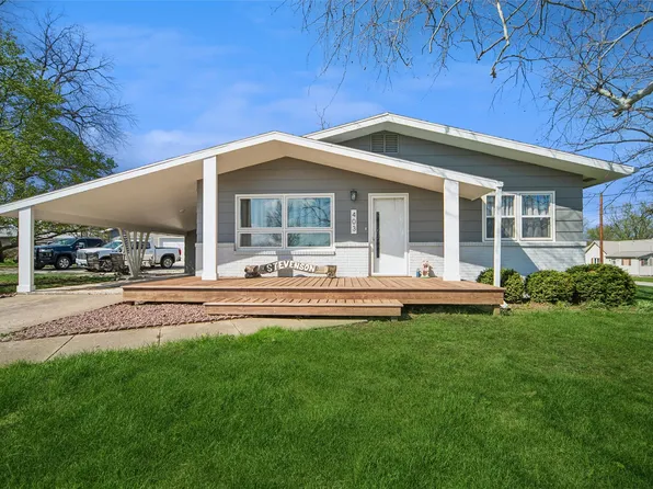 403 Washington St, Melcher Dallas, IA 50062