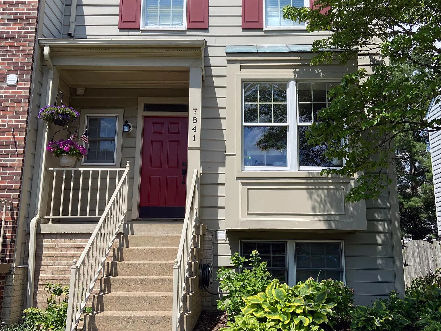 7841 Blue Gray Cir — Photo 1