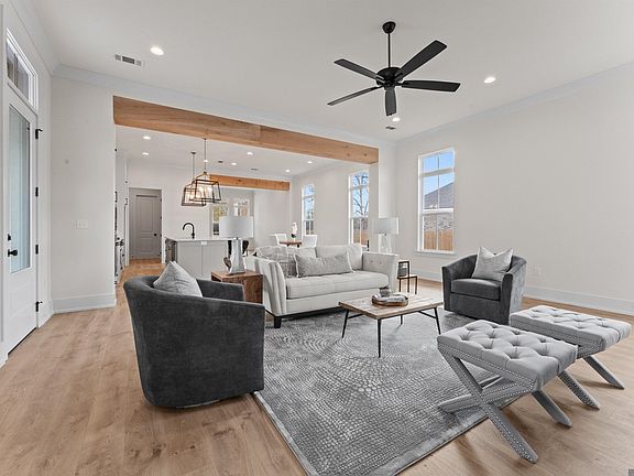 4th image of 13475 Sawmill Dr