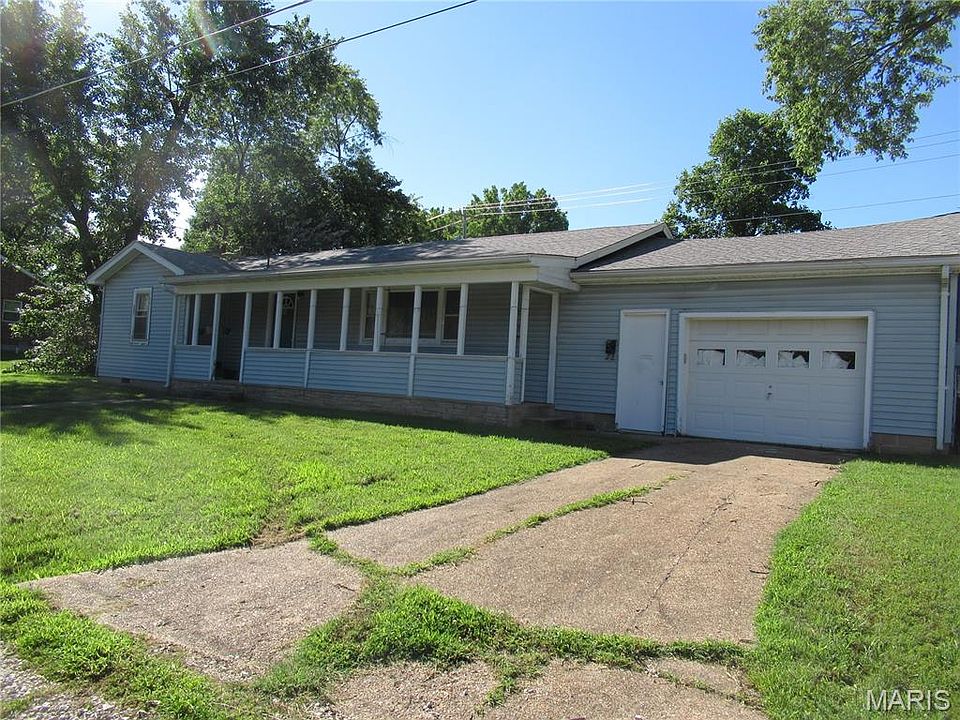 1st image of 403 Marvin St