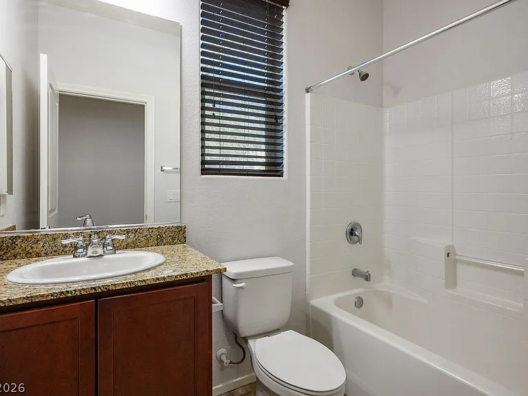 4032 Little Bay Ave — Photo 7