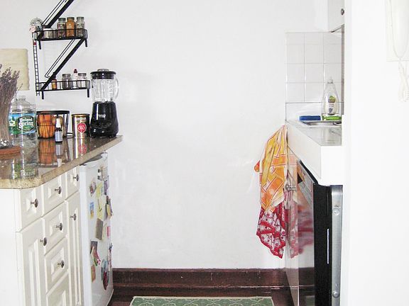 4th image of 5 Tudor City Pl APT 1528