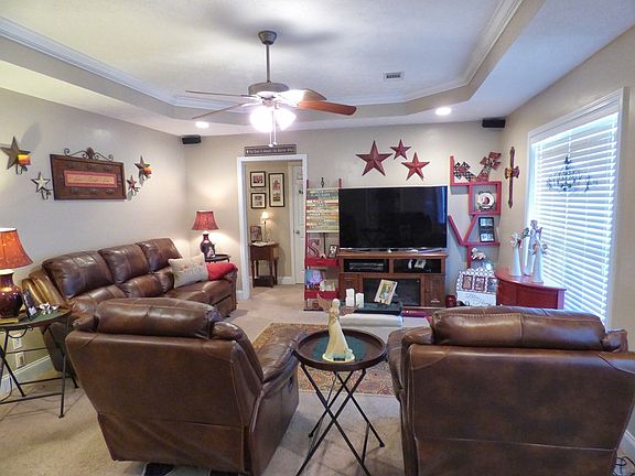 4th image of 41 Shadowridge Ln