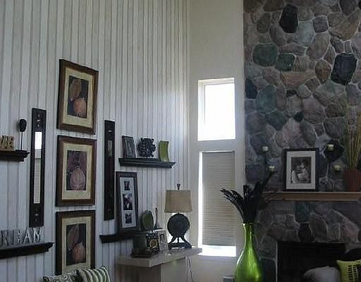 4th image of 7044 Amberly Way