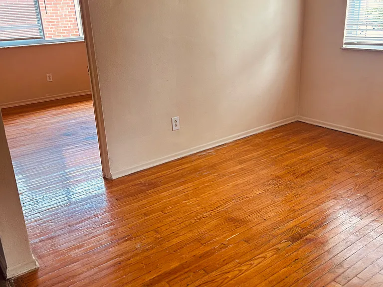 4623 S Broadway #1 — Photo 4