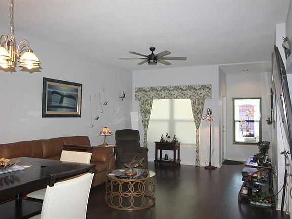 4th image of 1857 S Dovetail Dr #C2