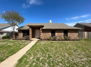 6900 Darton Dr, Plano, TX 75023