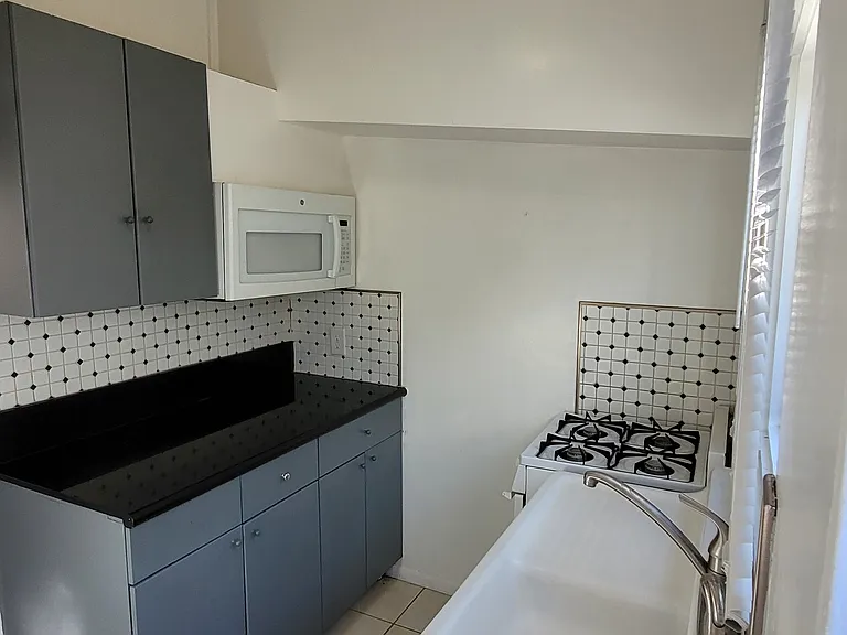 832 Riverside Pl #2 — Photo 9
