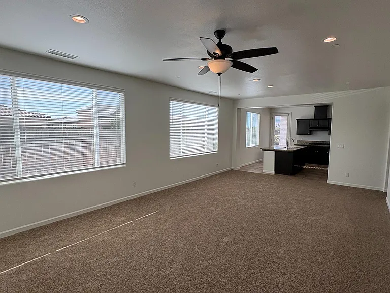 5990 E Kerckhoff Ave — Photo 4