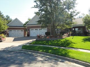 1730 Yellow Rose Ct, Fairborn, OH 45324