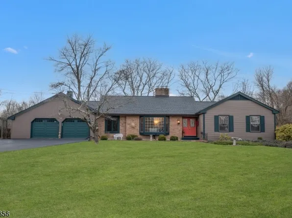 68 W Springtown Rd, Washington Twp., NJ 07853