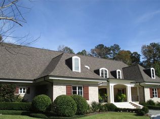 652 Foster Rd, Macon, GA 31210