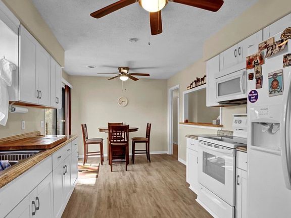 4th image of 4814 Berkley Dr
