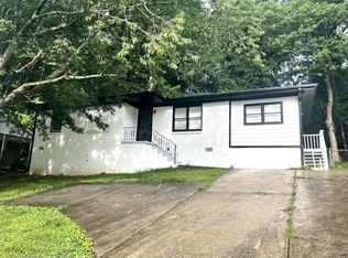 2742 Whites Mill Rd, Decatur, GA 30034