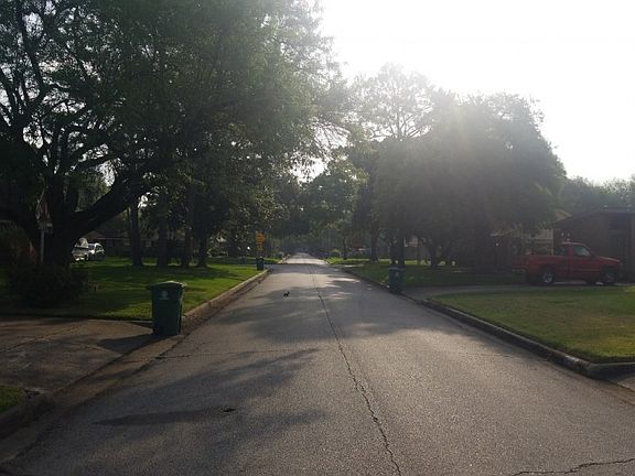 5th image of 9615 Meadowcroft Dr