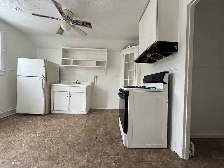 571 Baldwin St #5A — Photo 5