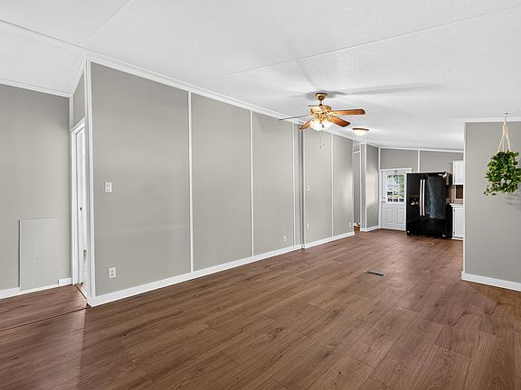 2nd image of 1264 Piedmont Rd
