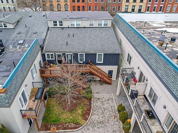 4th image of 79 King St W #301