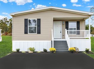 511 Barrington Rd, Macungie, PA 18062