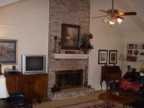 2nd image of 5315 Lookout Mountain Dr
