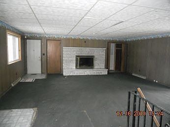 2nd image of 2788 Stanton St